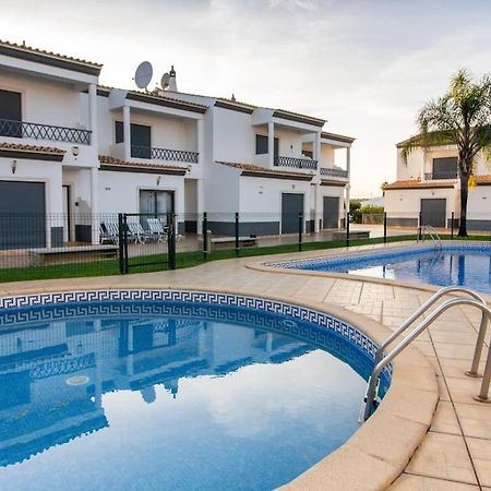 Magnolia O House - Pool View & Privat Garden & Garage Villa Albufeira Kültér fotó