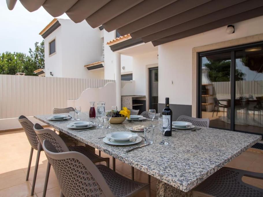 Magnolia O House - Pool View & Privat Garden & Garage Villa Albufeira Kültér fotó