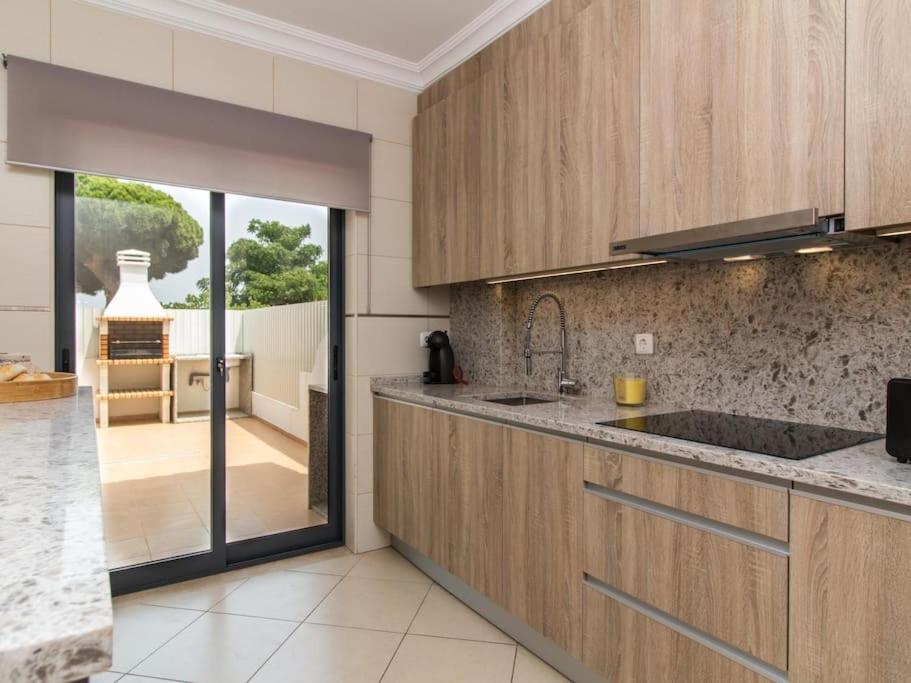 Magnolia O House - Pool View & Privat Garden & Garage Villa Albufeira Kültér fotó
