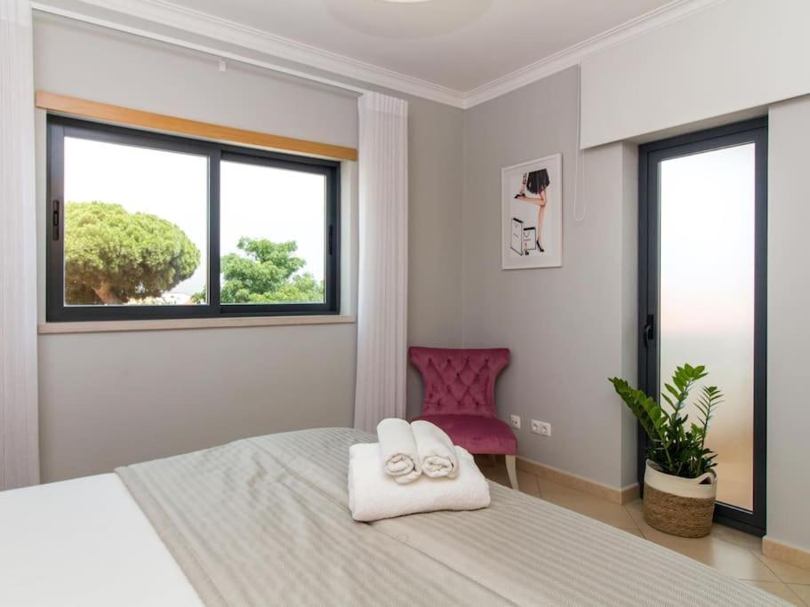 Magnolia O House - Pool View & Privat Garden & Garage Villa Albufeira Kültér fotó